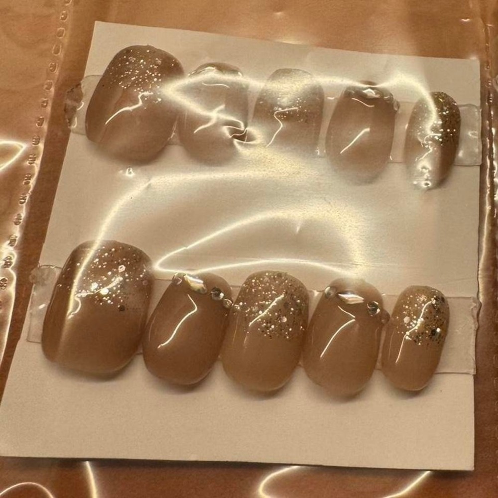 Press On Nails Beige Gold Glitter Accents Almond Shape Full‎ Cover Manicure